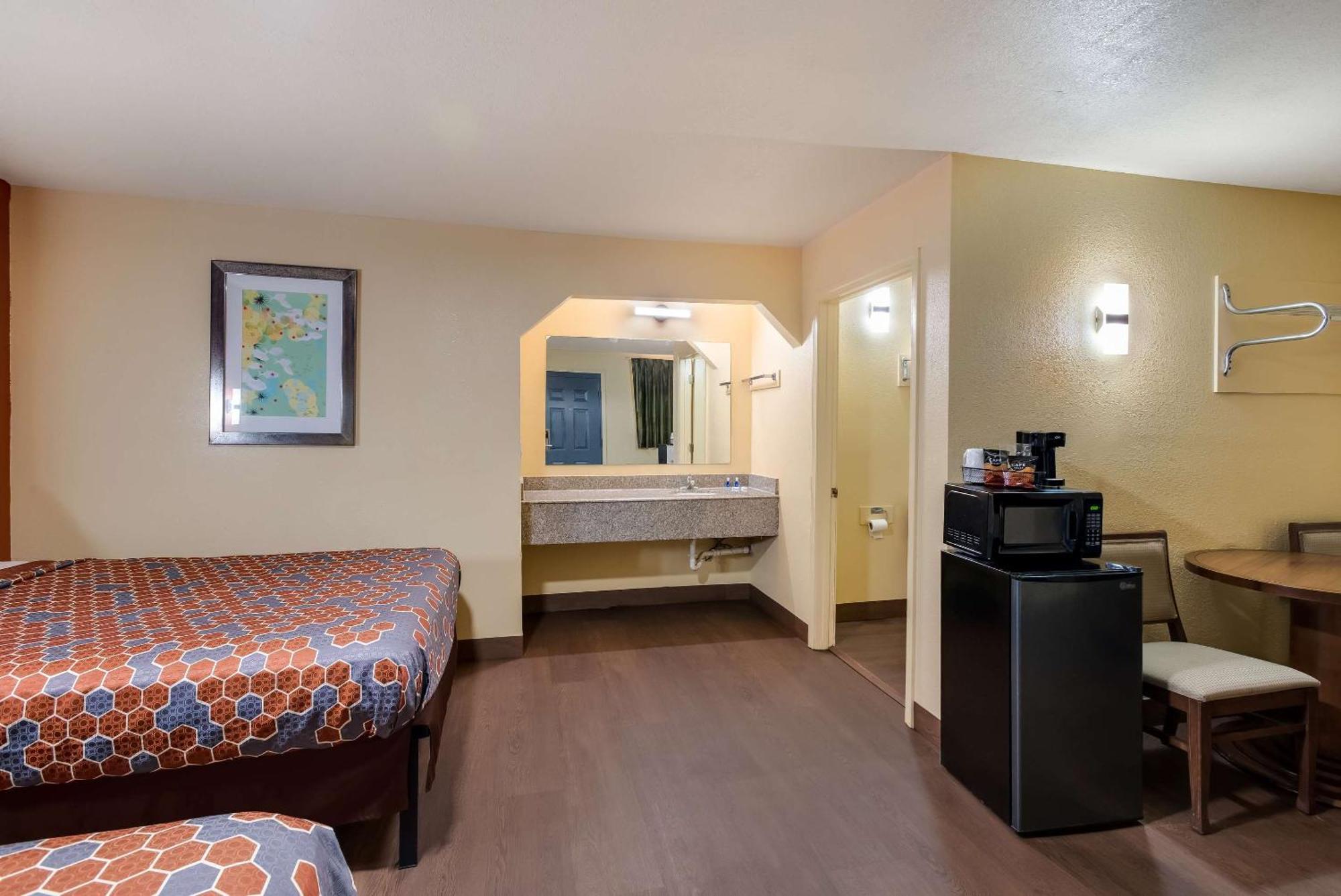 Rodeway Inn & Suites East Νέα Ορλεάνη Εξωτερικό φωτογραφία