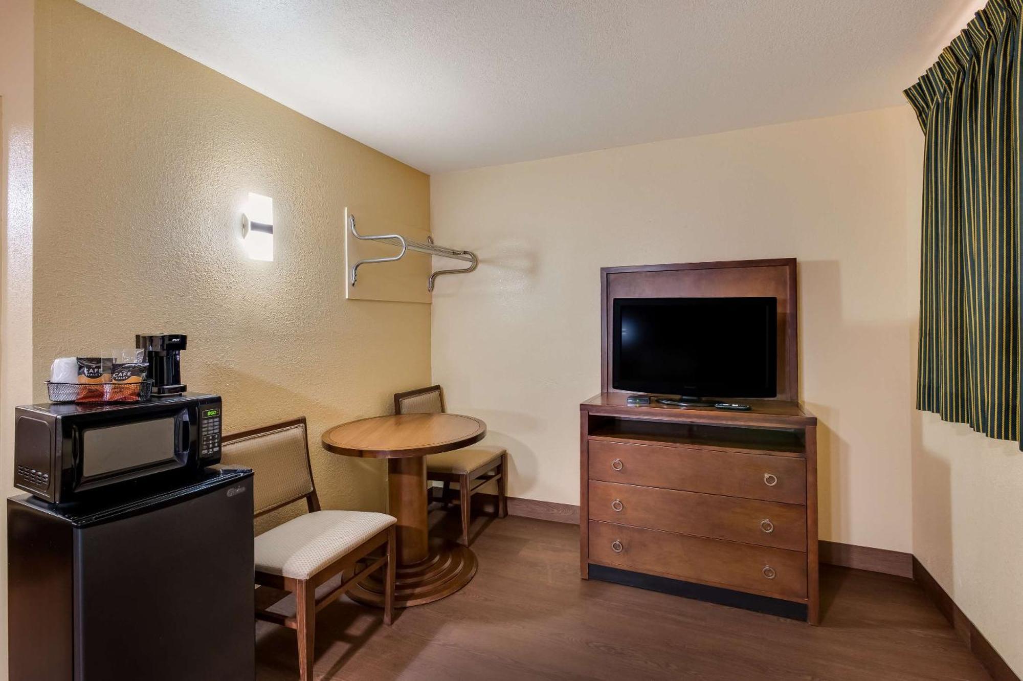 Rodeway Inn & Suites East Νέα Ορλεάνη Εξωτερικό φωτογραφία