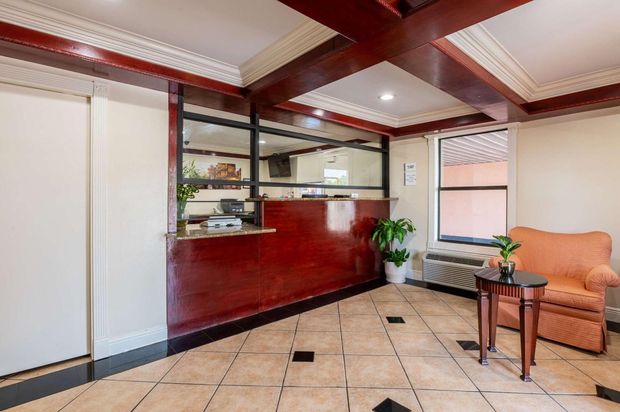 Rodeway Inn & Suites East Νέα Ορλεάνη Εξωτερικό φωτογραφία
